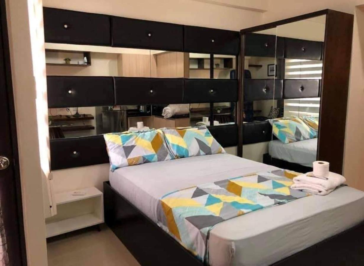 Mabolo Garden Flat A6 With Free Rooftop Pool Cebu Exterior foto