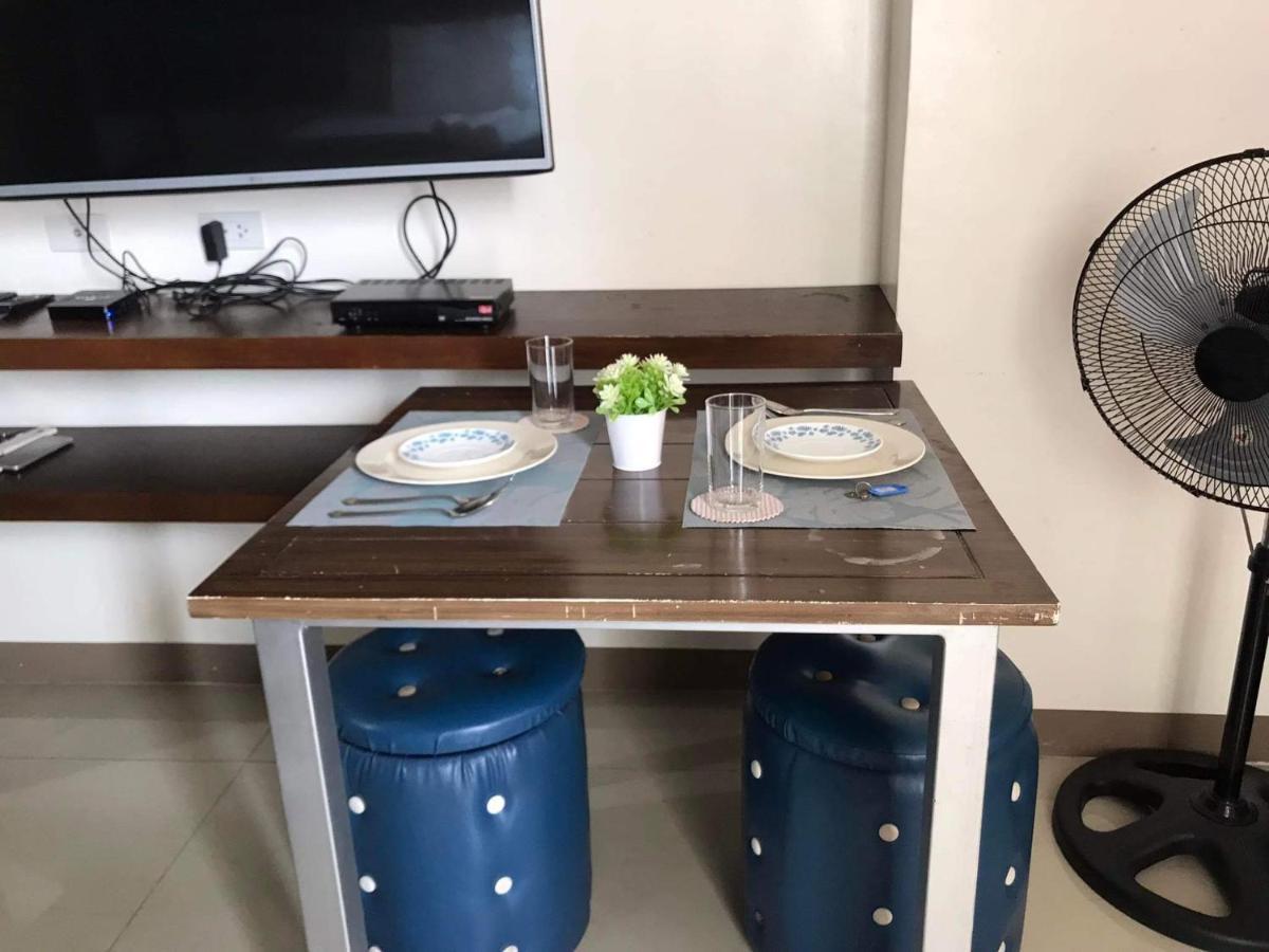 Mabolo Garden Flat A6 With Free Rooftop Pool Cebu Exterior foto